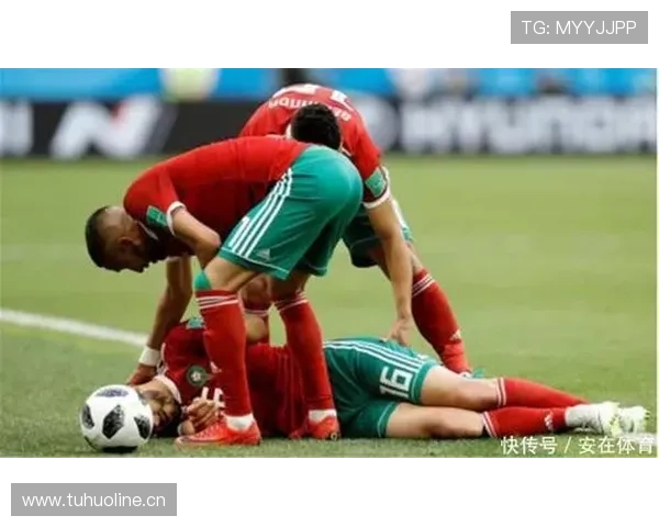 场内犯规和场外犯规的判罚规则有哪些关键区别？