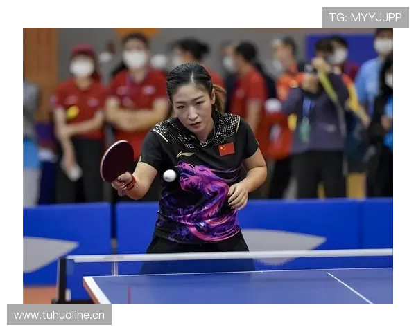 刘诗雯上场像拼命三郎，下场像拿着白金卡逛菜市场的贵妇，反差太离谱